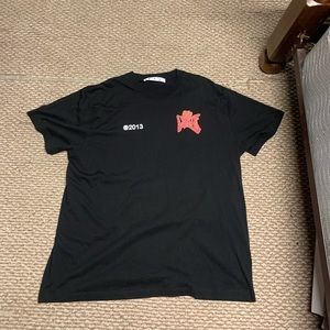 Off white tee